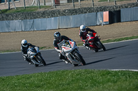 brands-hatch-photographs;brands-no-limits-trackday;cadwell-trackday-photographs;enduro-digital-images;event-digital-images;eventdigitalimages;no-limits-trackdays;peter-wileman-photography;racing-digital-images;trackday-digital-images;trackday-photos